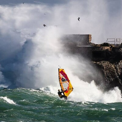 Midsize f91bb9a45861d543ef37a9f785a6cf70